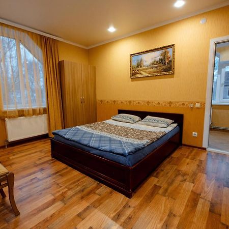 Villa Turistica Oasis Cahul Exteriör bild