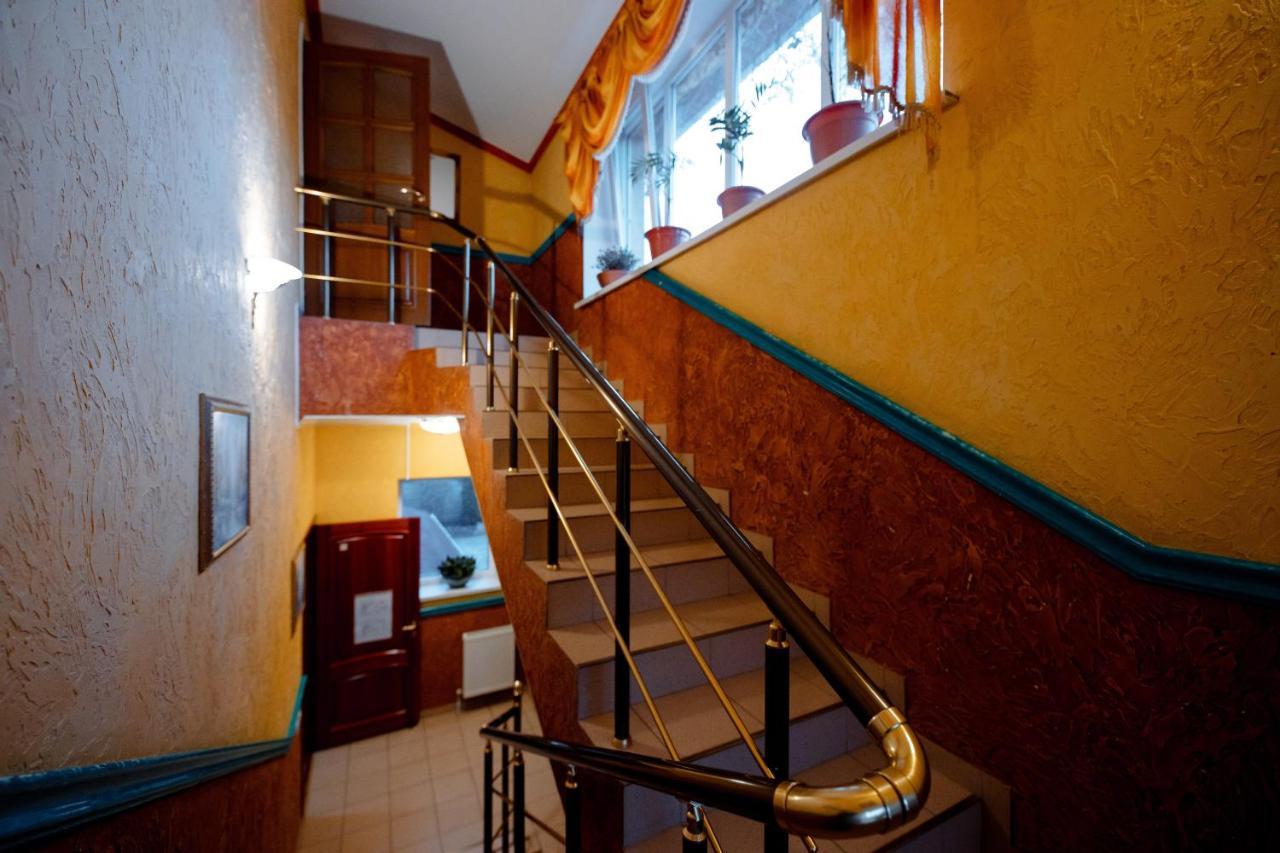 Villa Turistica Oasis Cahul Exteriör bild